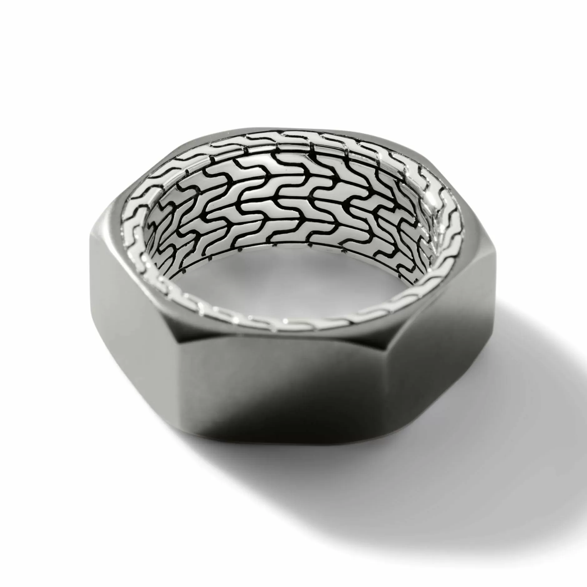 Carved Chain Band Ring, Silver, Dark Silver^John Hardy Outlet