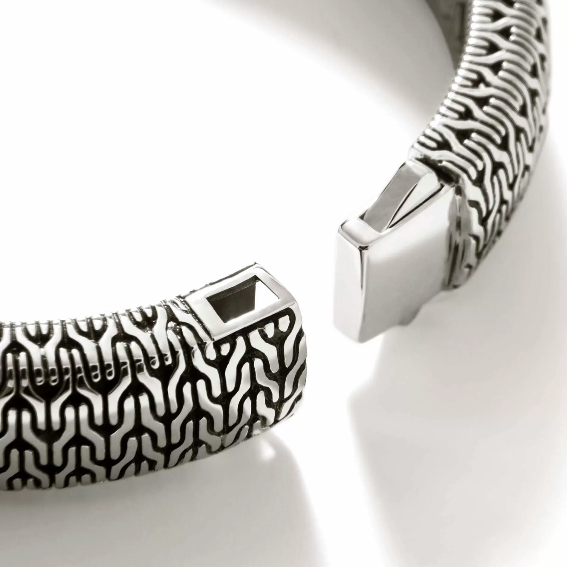 Carved Chain Hinged Bangle, Sterling Silver^John Hardy New